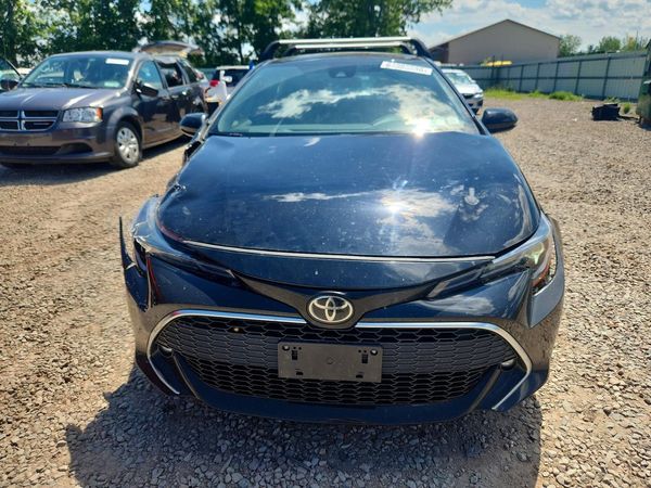 2020 TOYOTA COROLLA XSE MT