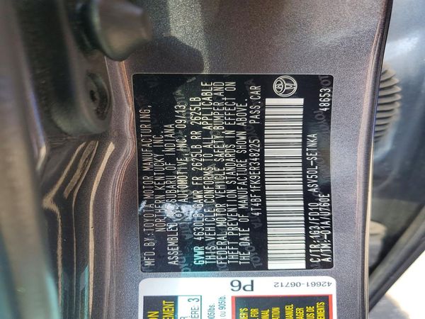2014 TOYOTA CAMRY