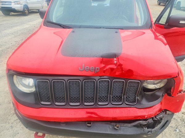 2021 JEEP RENEGADE TRAILHAWK 4X4