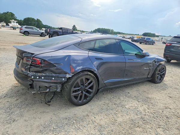 2022 TESLA MODEL S