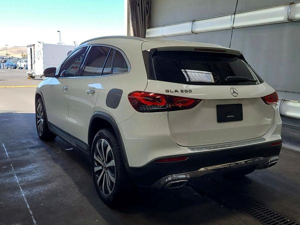 2021 MERCEDES-BENZ GLA GLA250