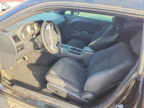 2014 DODGE CHALLENGER Base