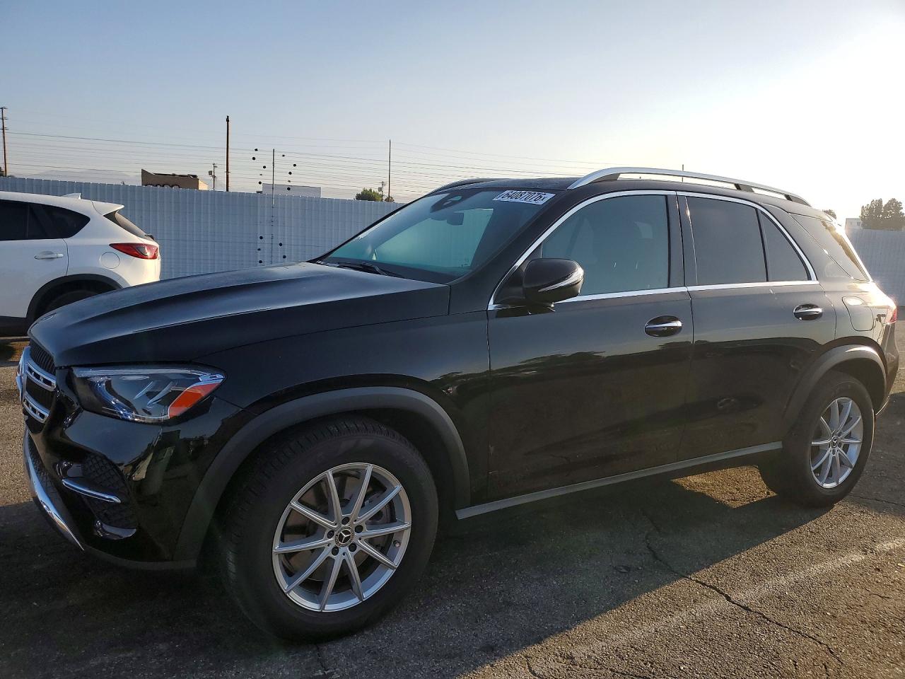 2024 MERCEDES-BENZ GLE — Front 3/4