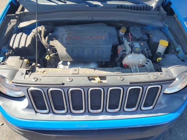 2015 JEEP RENEGADE LATITUDE 4X2