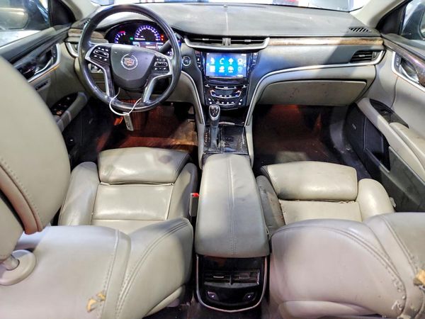 2013 CADILLAC XTS Luxury
