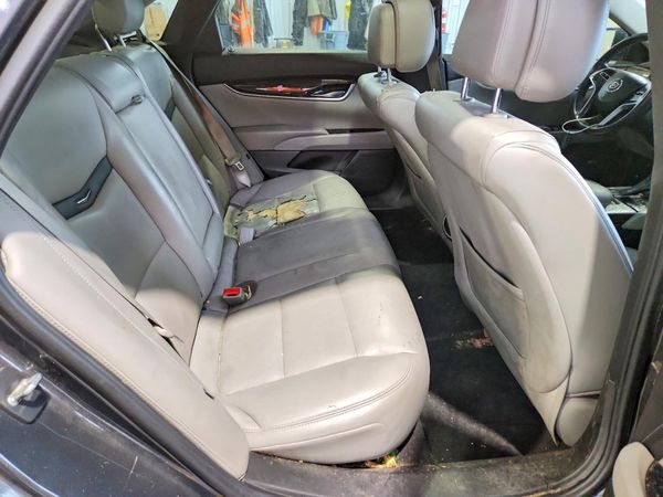 2013 CADILLAC XTS Luxury
