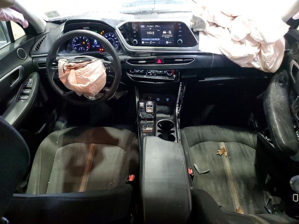 2021 HYUNDAI SONATA SE