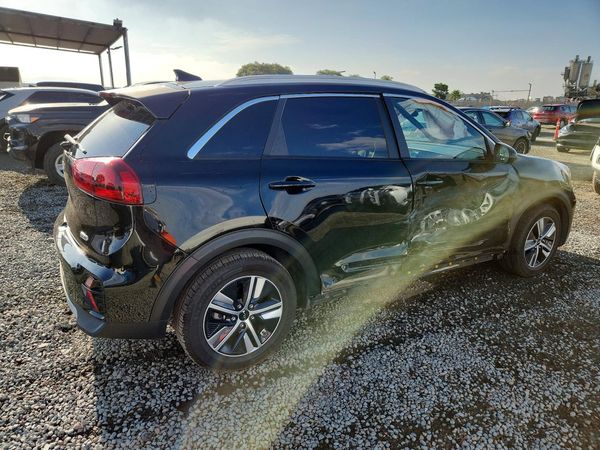 2022 KIA NIRO