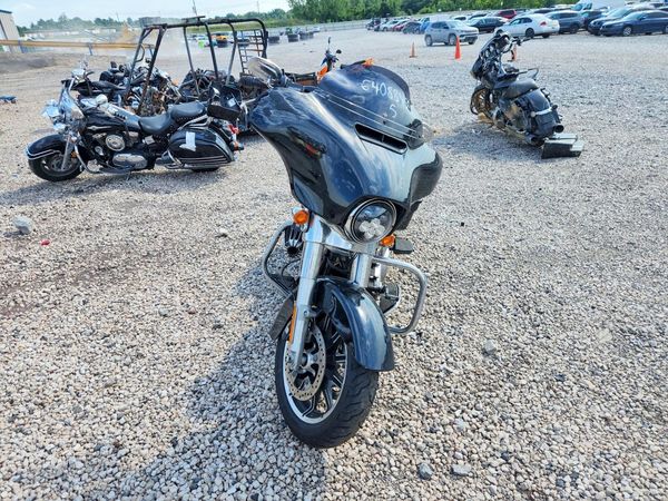 2021 HARLEY-DAVIDSON FLHT