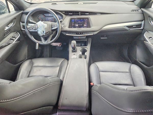 2020 CADILLAC XT4 Premium Luxury