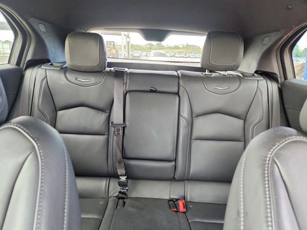 2020 CADILLAC XT4 Premium Luxury