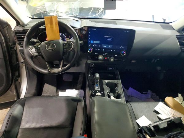 2024 LEXUS NX