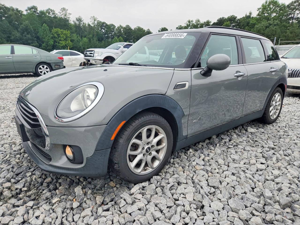 2017 MINI COOPER