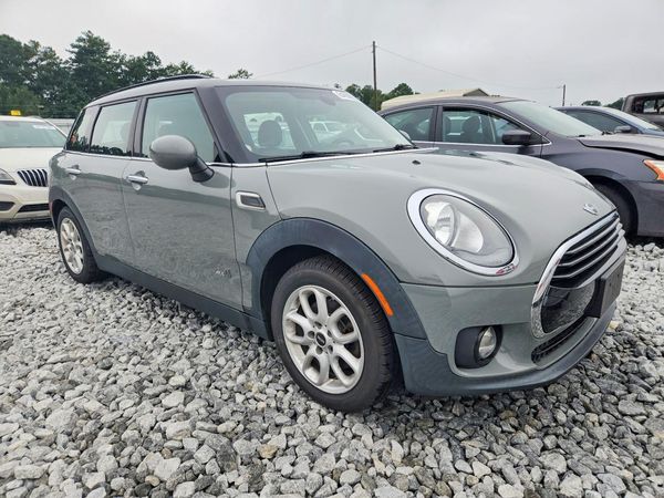 2017 MINI COOPER