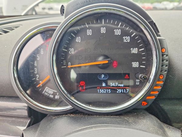2017 MINI COOPER