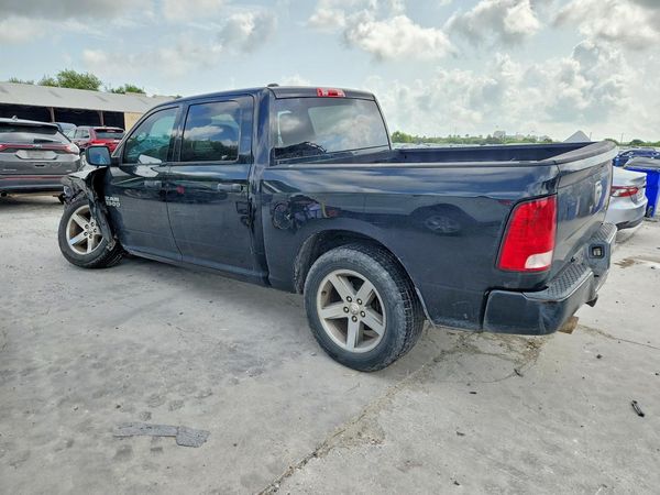 2013 RAM 1500 ST CREW CAB 4X2