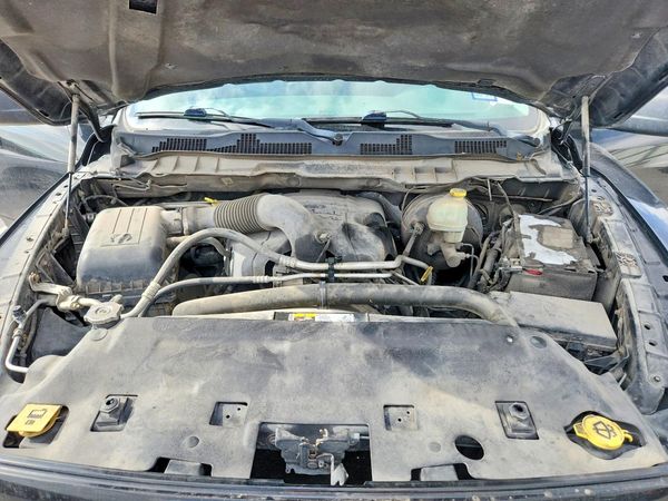 2013 RAM 1500 ST CREW CAB 4X2