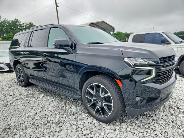 2023 CHEVROLET SUBURBAN RST — Passenger 3/4