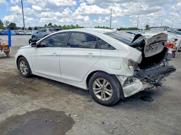 2012 HYUNDAI SONATA Middle-low level