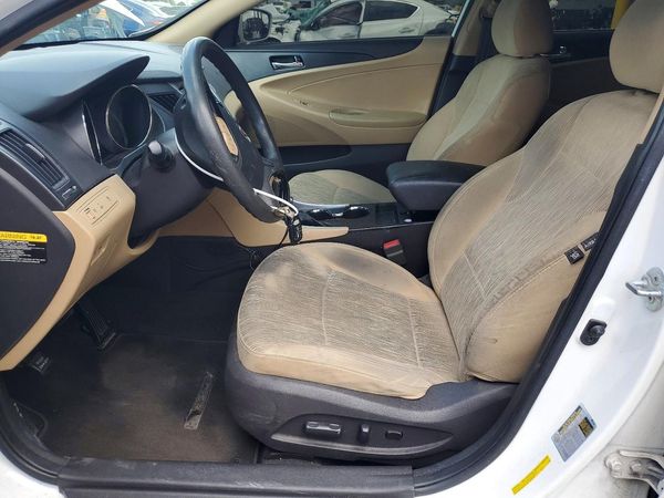 2012 HYUNDAI SONATA Middle-low level