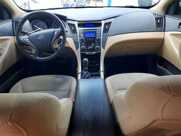 2012 HYUNDAI SONATA Middle-low level