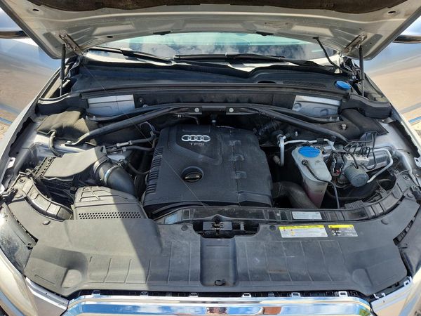 2016 AUDI Q5 quattro Premium Plus