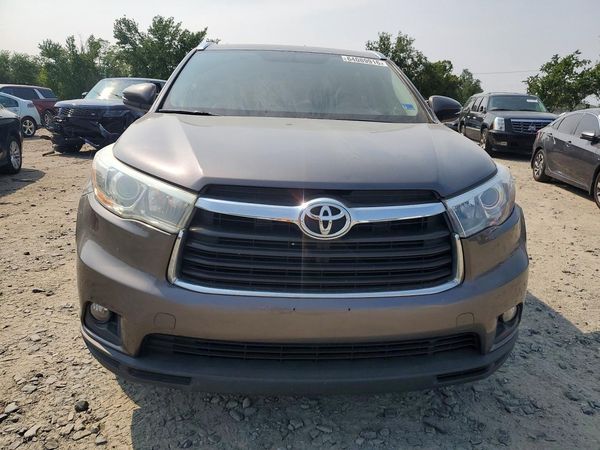 2015 TOYOTA HIGHLANDER