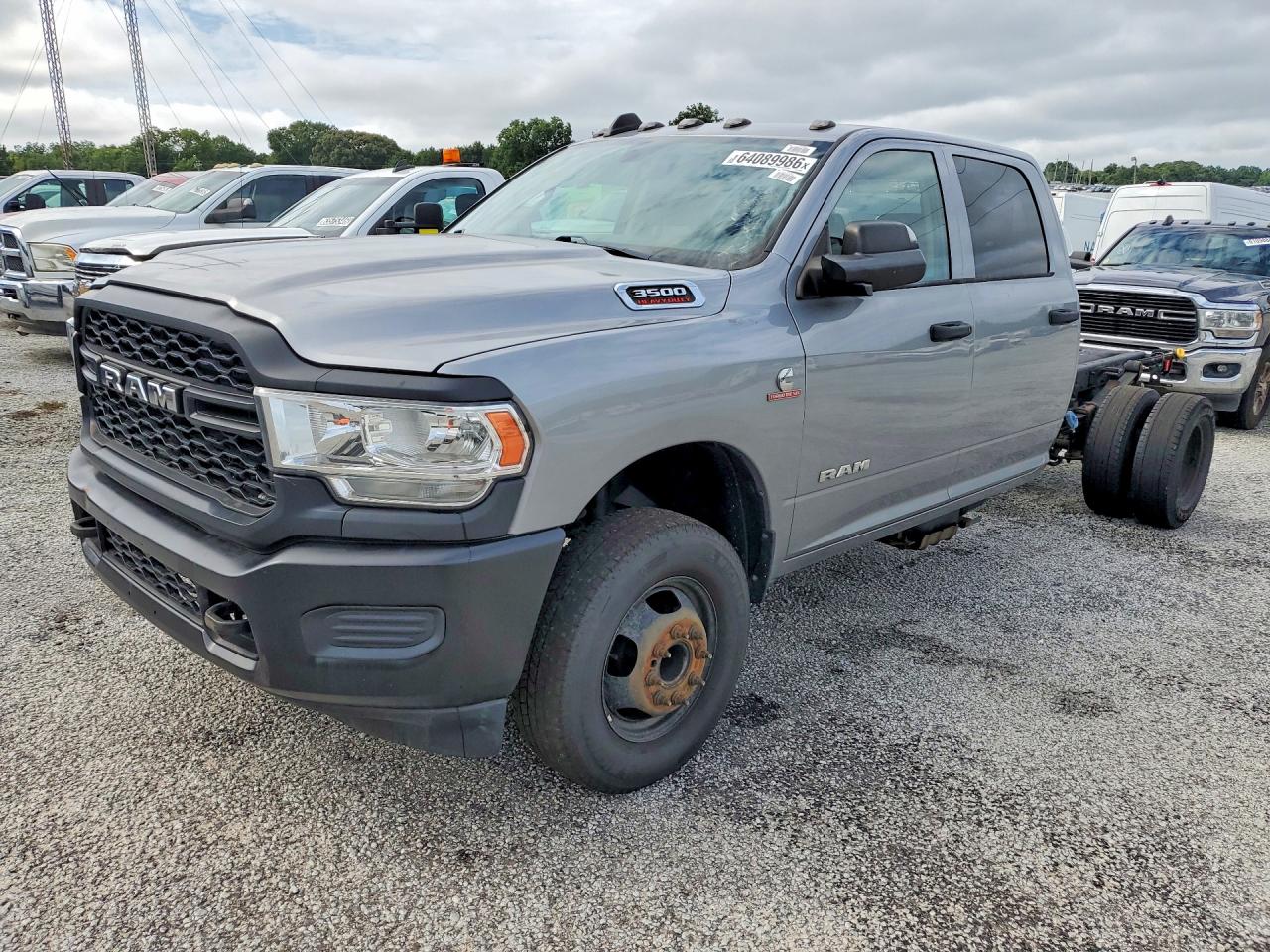 2020 RAM 3500 CREW CAB CHASSIS