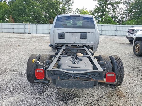 2020 RAM 3500 CREW CAB CHASSIS