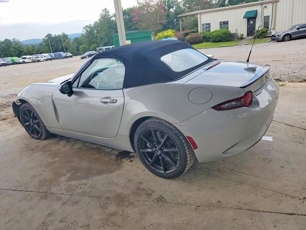 2019 MAZDA MX-5 MIATA