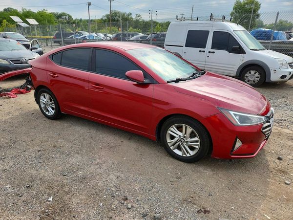 2019 HYUNDAI ELANTRA