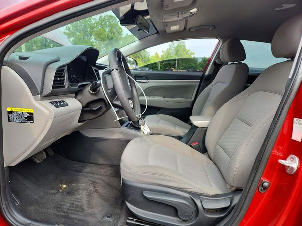 2019 HYUNDAI ELANTRA