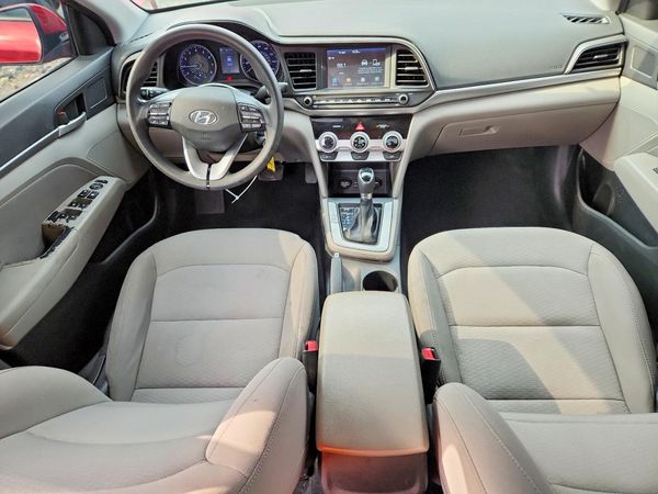2019 HYUNDAI ELANTRA