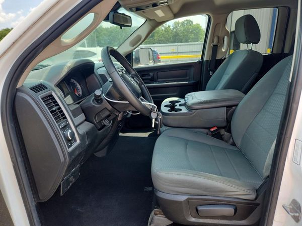 2014 RAM 1500 ST