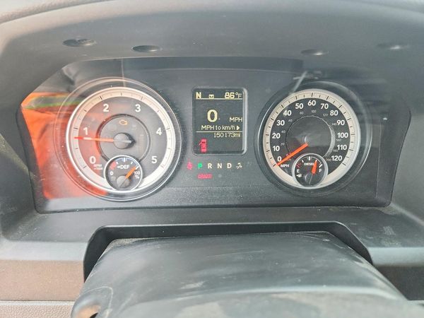 2014 RAM 1500 ST