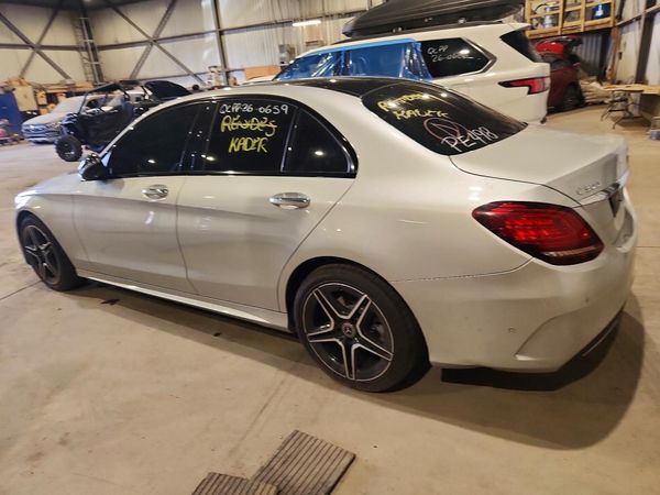 2021 MERCEDES-BENZ C