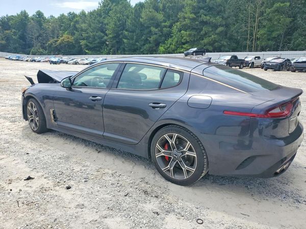 2019 KIA STINGER