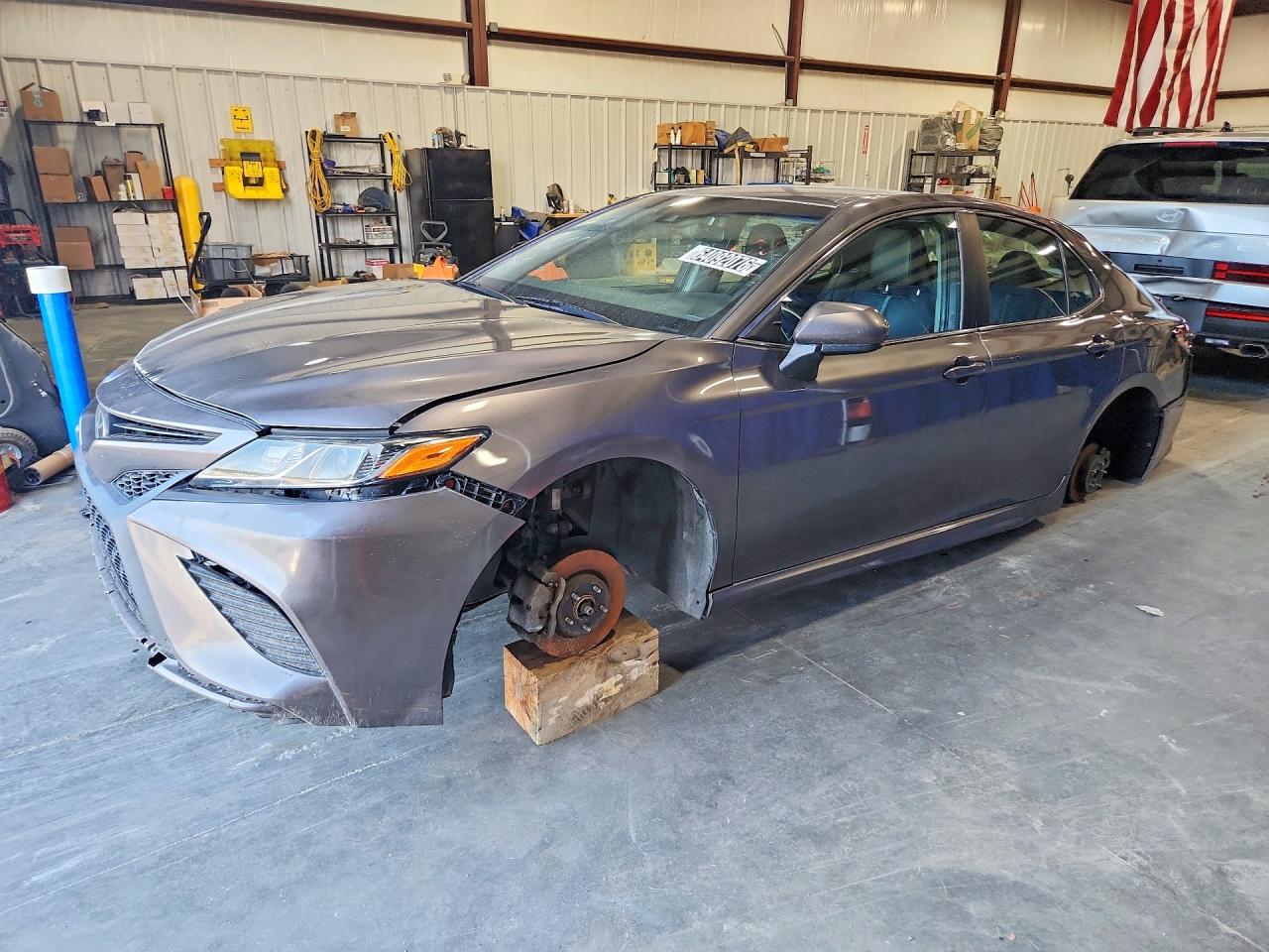 2018 TOYOTA CAMRY L/LE/SE/XLE