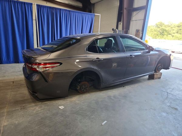 2018 TOYOTA CAMRY L/LE/SE/XLE