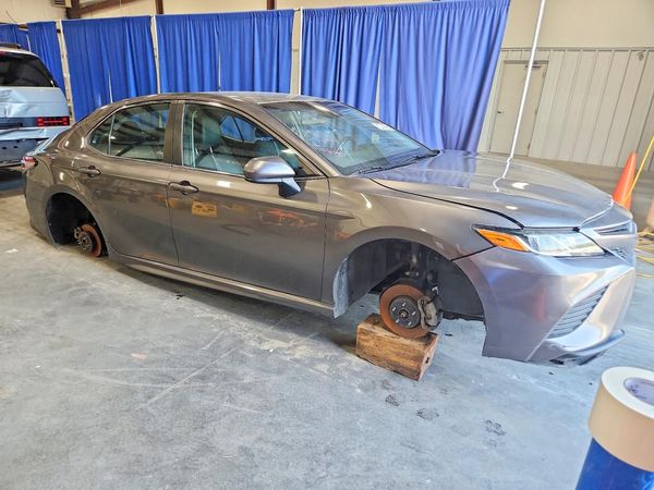 2018 TOYOTA CAMRY L/LE/SE/XLE