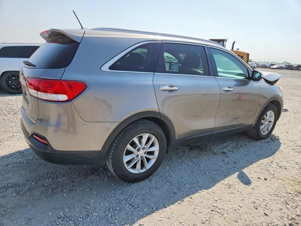 2017 KIA SORENTO L, LX