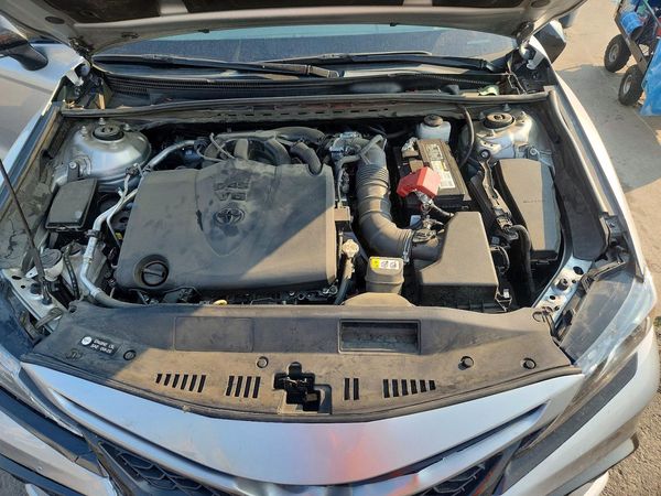 2024 TOYOTA CAMRY
