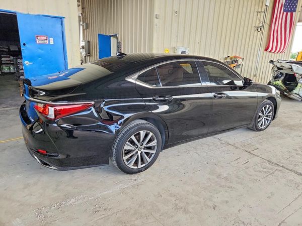 2019 LEXUS ES 350