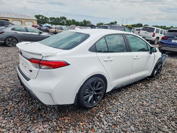2025 TOYOTA COROLLA