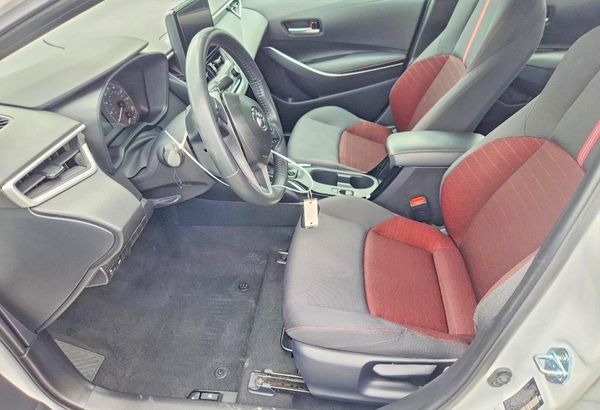 2025 TOYOTA COROLLA