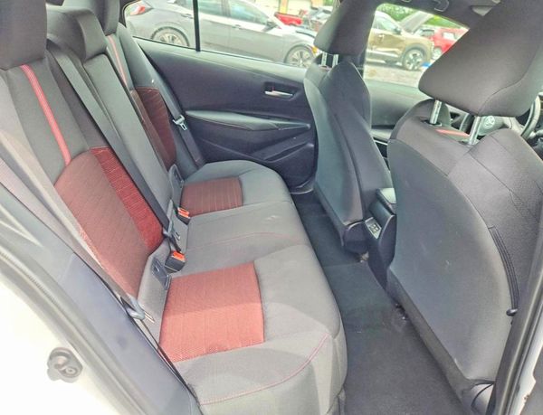 2025 TOYOTA COROLLA