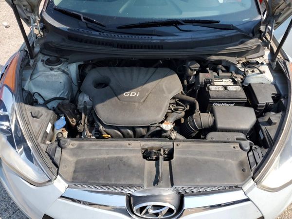 2015 HYUNDAI VELOSTER GLS(Middle)