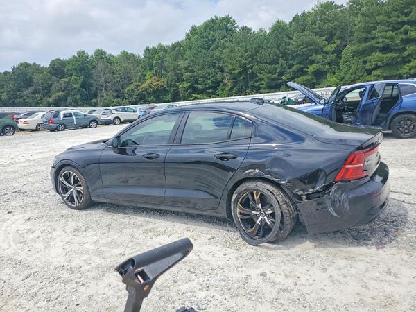 2024 VOLVO S60 Ultimate Dark
