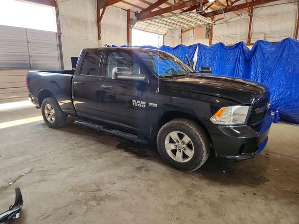 2018 RAM 1500 ST