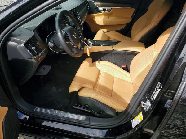2022 VOLVO S90 Inscription